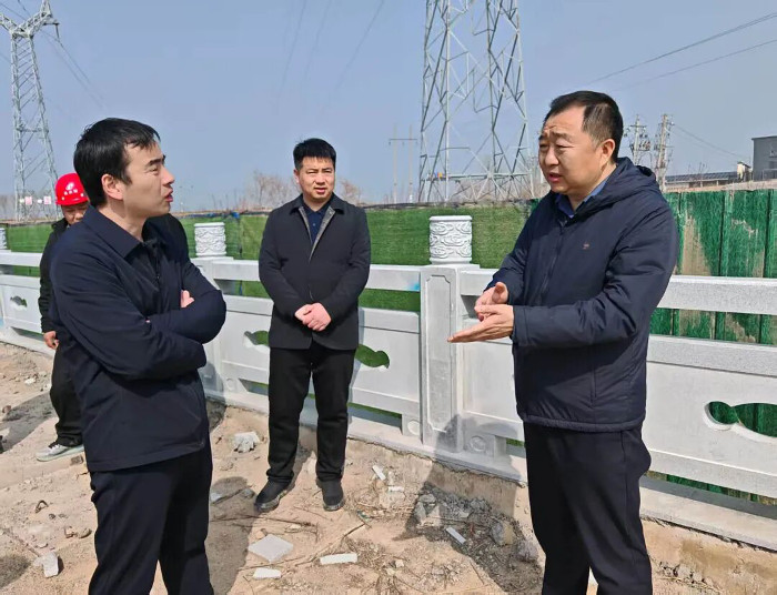 李中耀调研我县城建重点项目建设情况