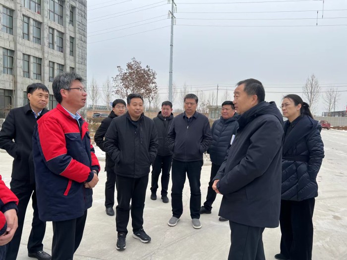 延津县县长李中耀调研项目复工企业复产情况