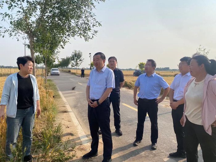 1948513035.jpg 1948513035.jpg